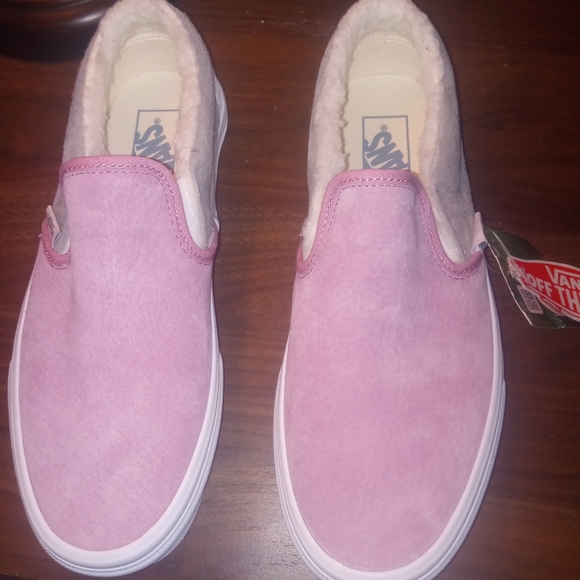 Vans Pink & Gray Sherpa slip-ons water repellent - Picture 3 of 4